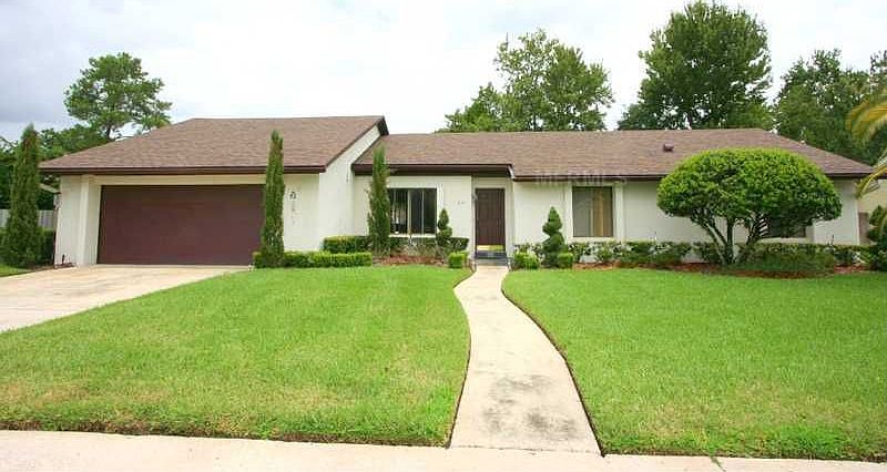 1st image of 834 Riverbend Blvd