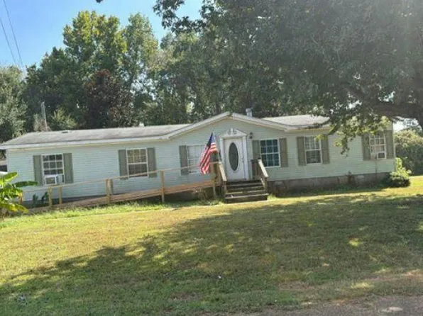 255 Jamestown Dr, Millington, TN 38053