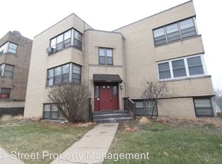 1302 20th St APT 5, Rock Island, IL