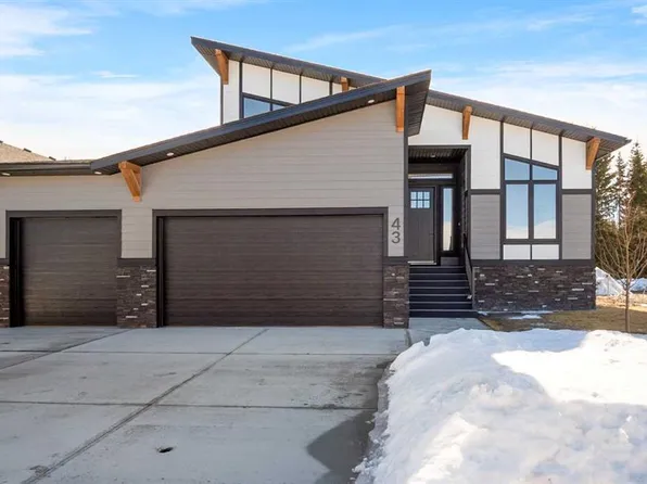 43 N Viceroy Cres, Olds, AB T4H 0G2