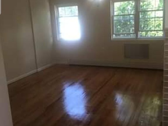 5th image of 8023 59th St #2