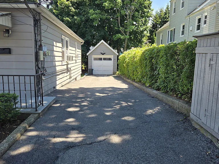1511 Park Ave #2 — Photo 26
