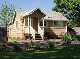 1064 F St, Springfield, OR 97477