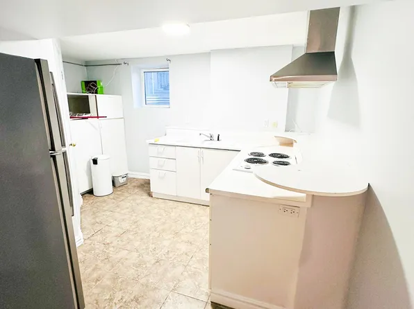 41 Coomer Cres, Ajax, ON L1T 3C7