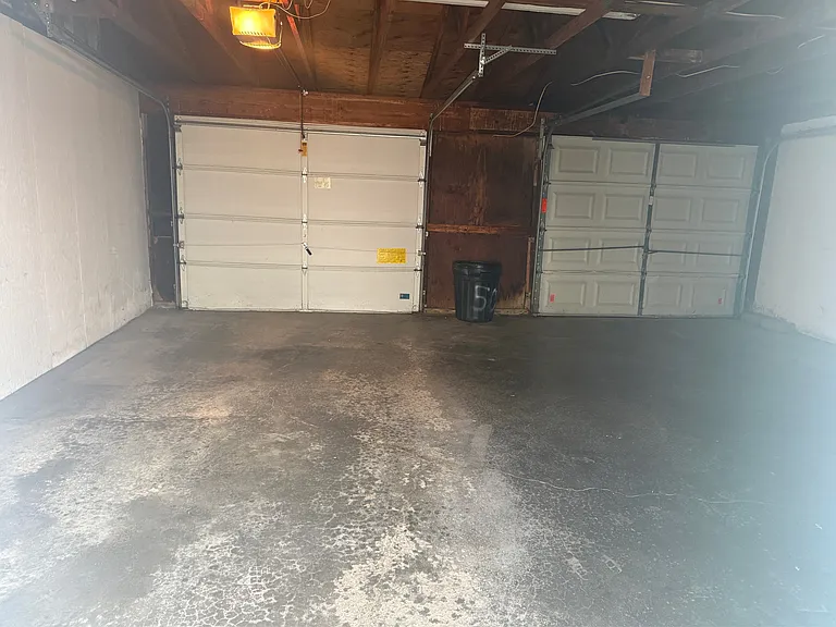 507 Lovers Ln — Photo 11
