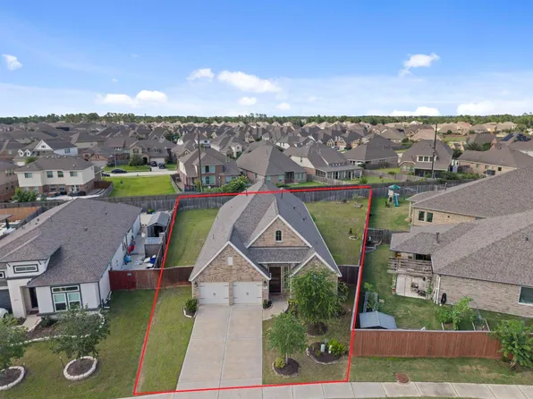13706 Duro Bluff Dr, Cypress, TX 77429