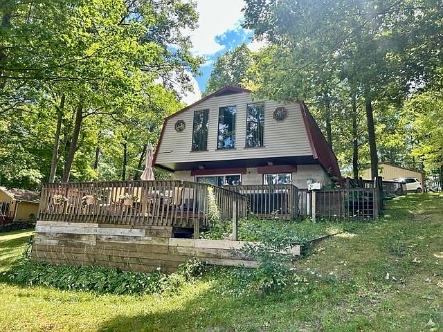 1st image of 5069 Ruby Dr