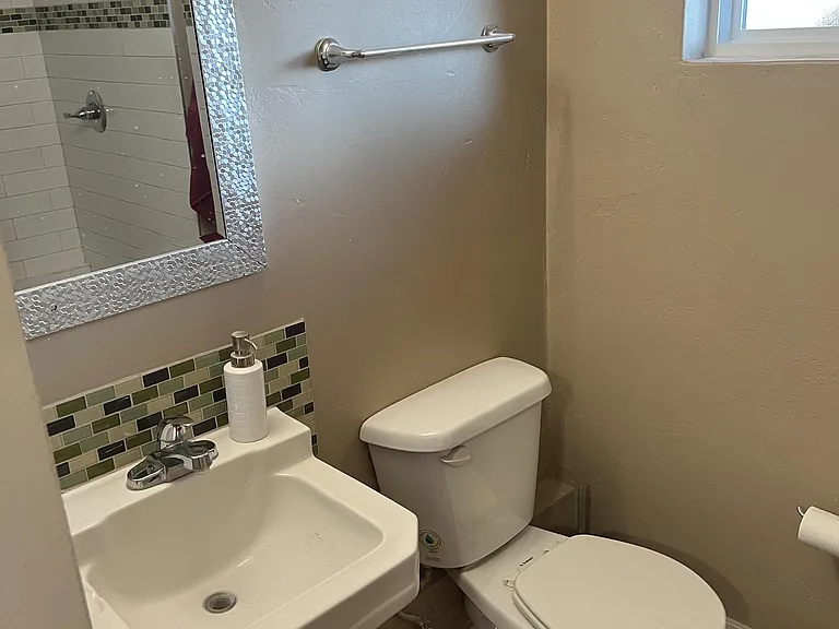 3347 E Seneca St #3 — Photo 6