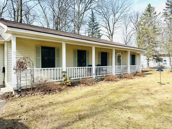103 Seneca Trl, Prudenville, MI 48651