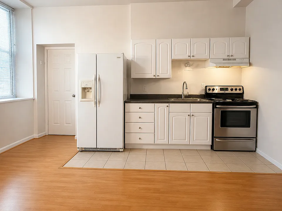 1901 E Lombard St #2