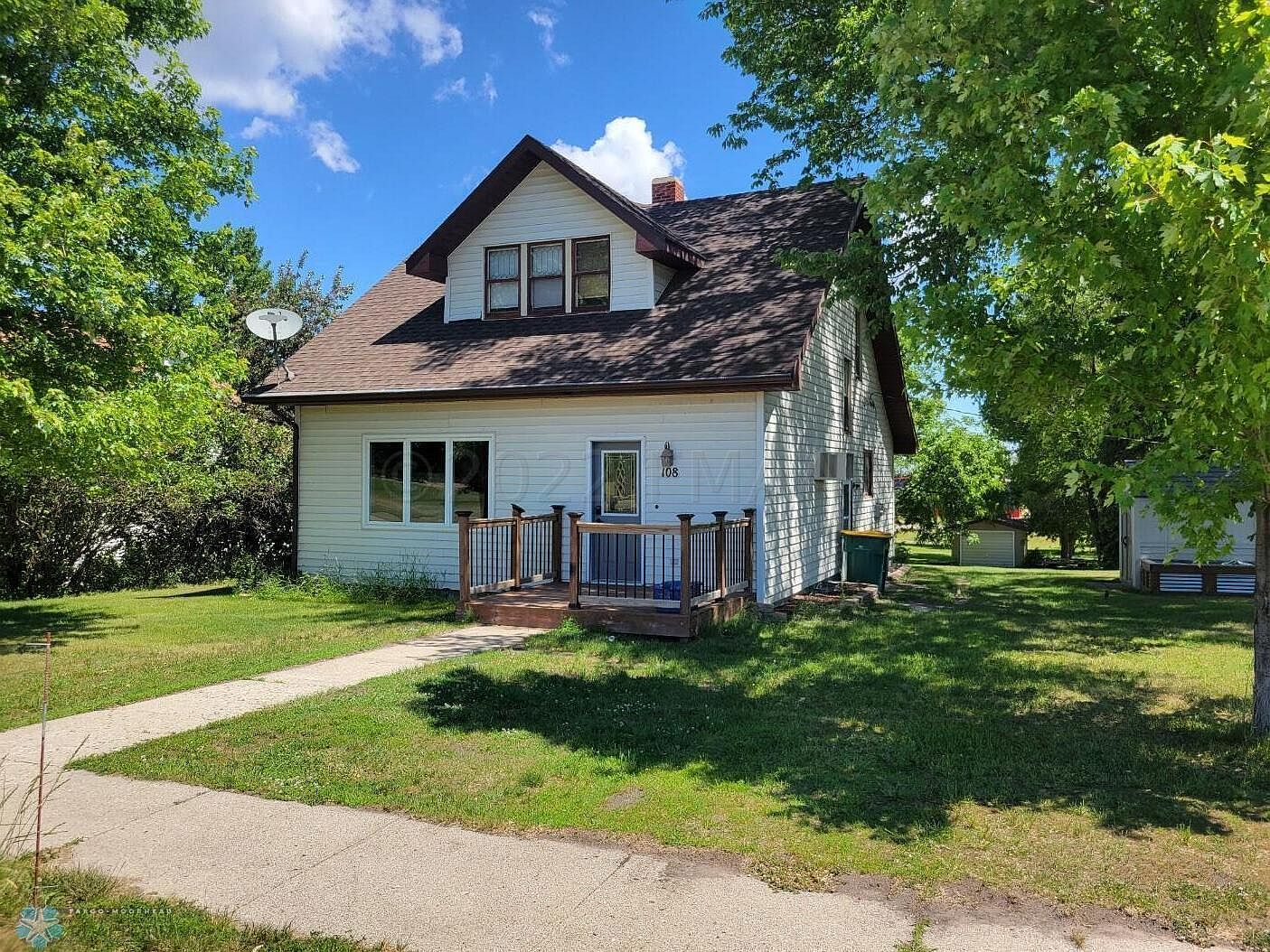 108 3rd St, Milnor, ND 58060 Zillow