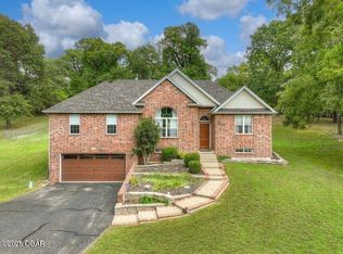 107 Oak Leaf Ter, Joplin, MO 64804