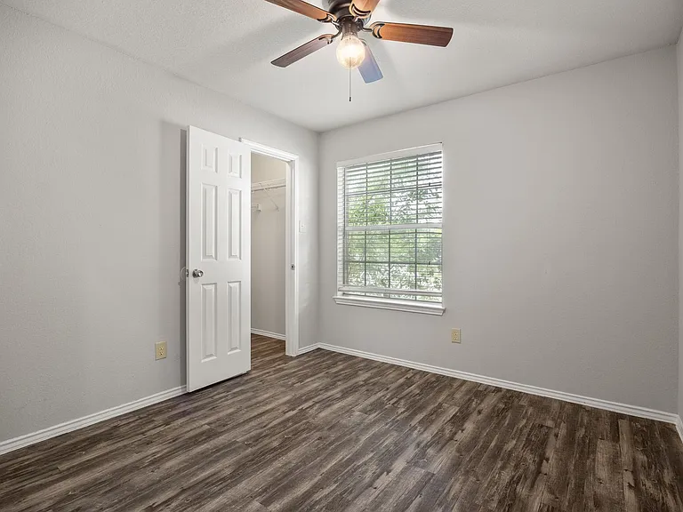 2021 Monica Ln — Photo 12