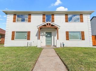 2615 Rosewood St, Houston, TX 77004