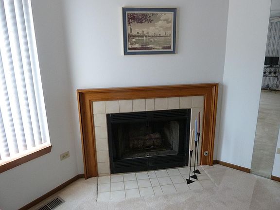 3rd image of 8045 W 82nd St #8045
