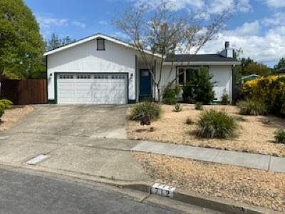 1st image of 712 Merritt Ct