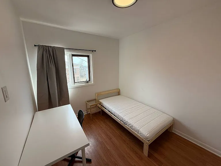 38 Crown St — Photo 9