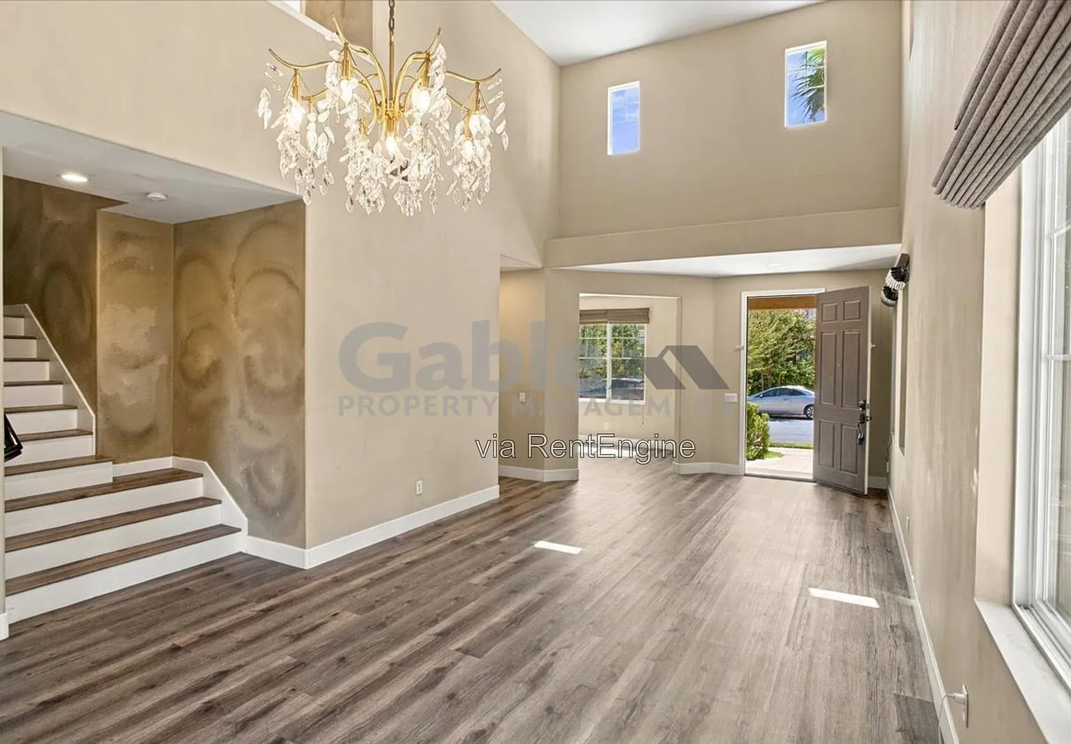 4 bed, 3.0 bath, 2509 sqft, $4,000 — Photo 2
