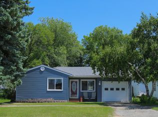112 2nd St SE, Barnesville, MN 56514