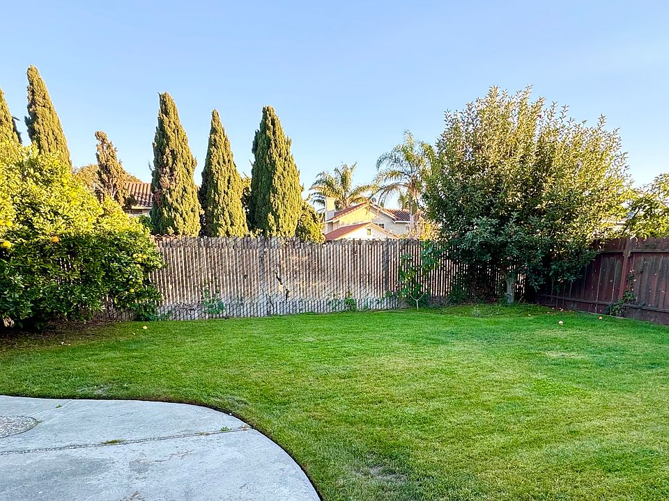 1st image of 4580 Delores Dr
