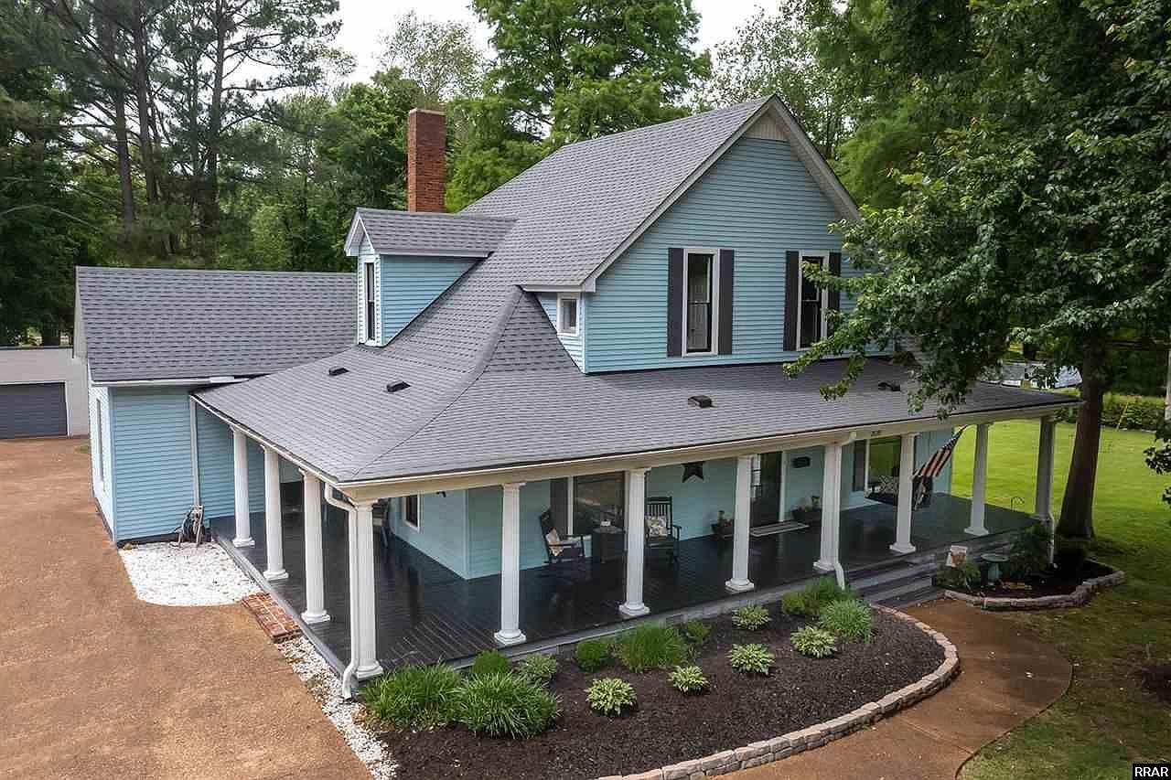 208 N College St, Martin, TN 38237 Zillow