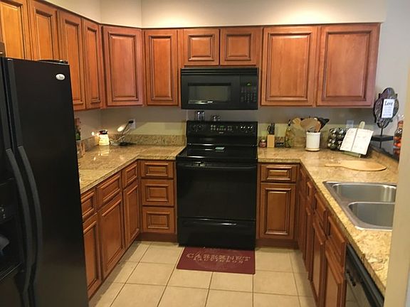 4th image of 114 Village Ct