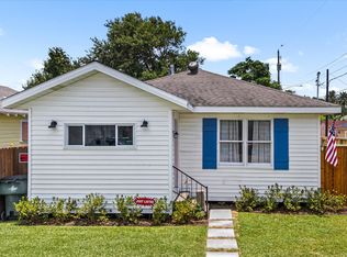 2212 48th St, Galveston, TX 77551