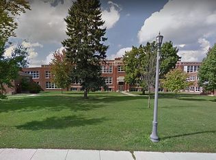 569 N Pontiac Trl #1, Walled Lake, MI 48390