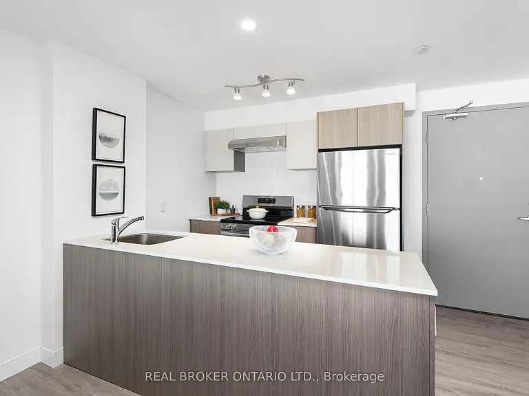 100 Manett Cres #415 — Photo 12
