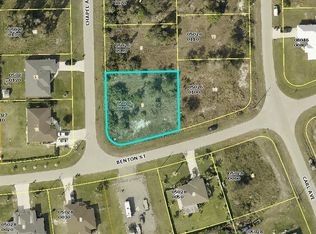 1108 Chapel Ave, Lehigh Acres, FL 33971