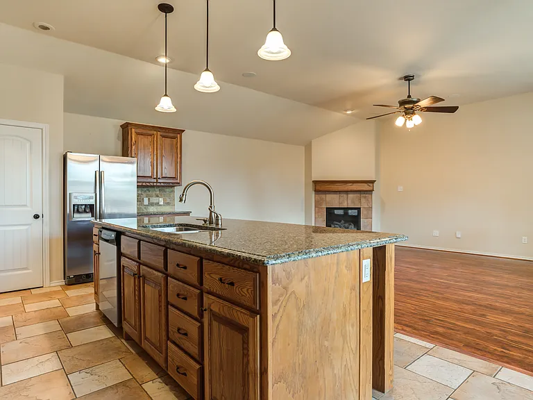 4802 Amherst St — Photo 10
