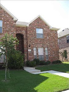 1st image of 5443 Avery Ln
