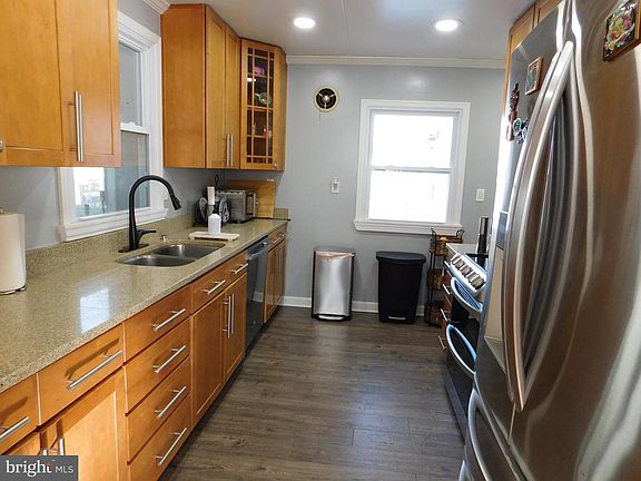 5th image of 6421 Inwood Dr Unit 1