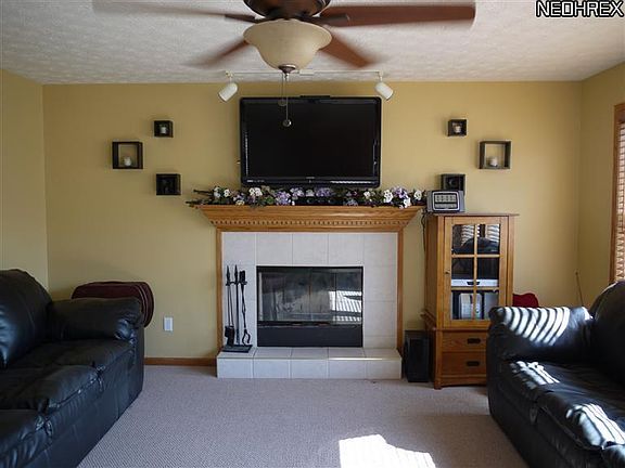 2nd image of 1316 Gold Crest Dr