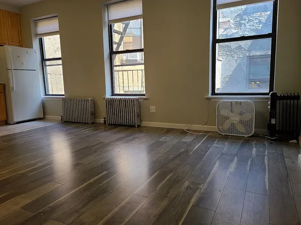 36 Market St #7, New York, NY 10002