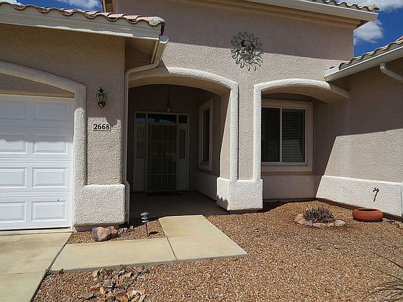 3rd image of 2668 Meadowbrook Cir