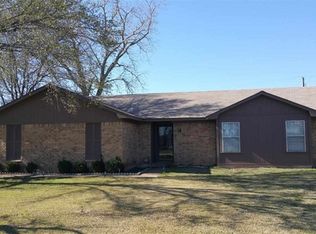 179 Whitney Ln, Waco, TX 76705
