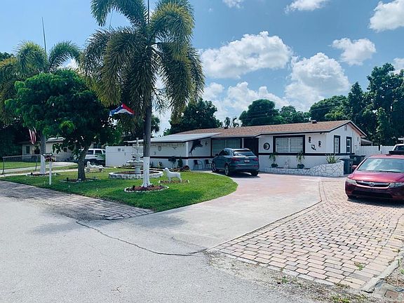 2nd image of 5056 Cheryl Ln