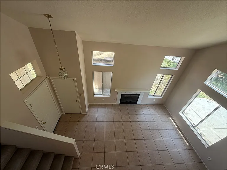 42920 Corte Salamanca — Photo 13