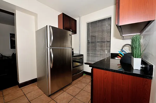 Rented by Urban Real Estate Inc | media 2