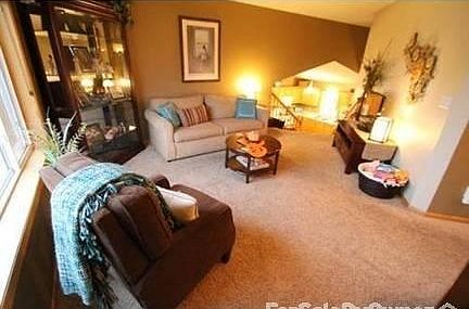 Spacious Lofted Living Room