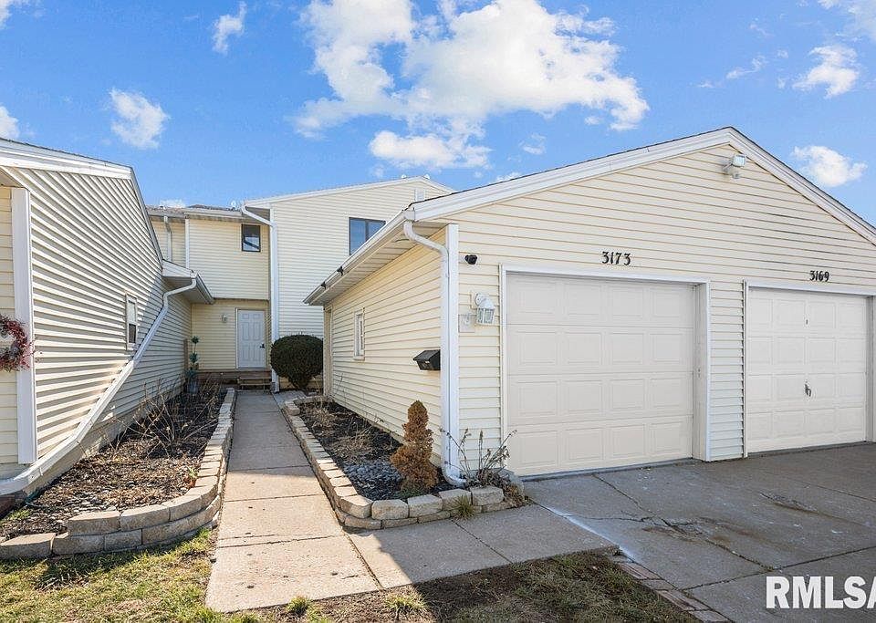 3173 Willowwood Dr, Bettendorf, IA 52722 Zillow