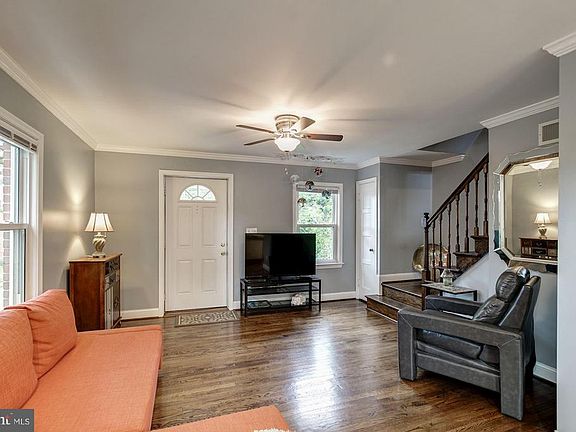 5th image of 5732 Biscayne Dr