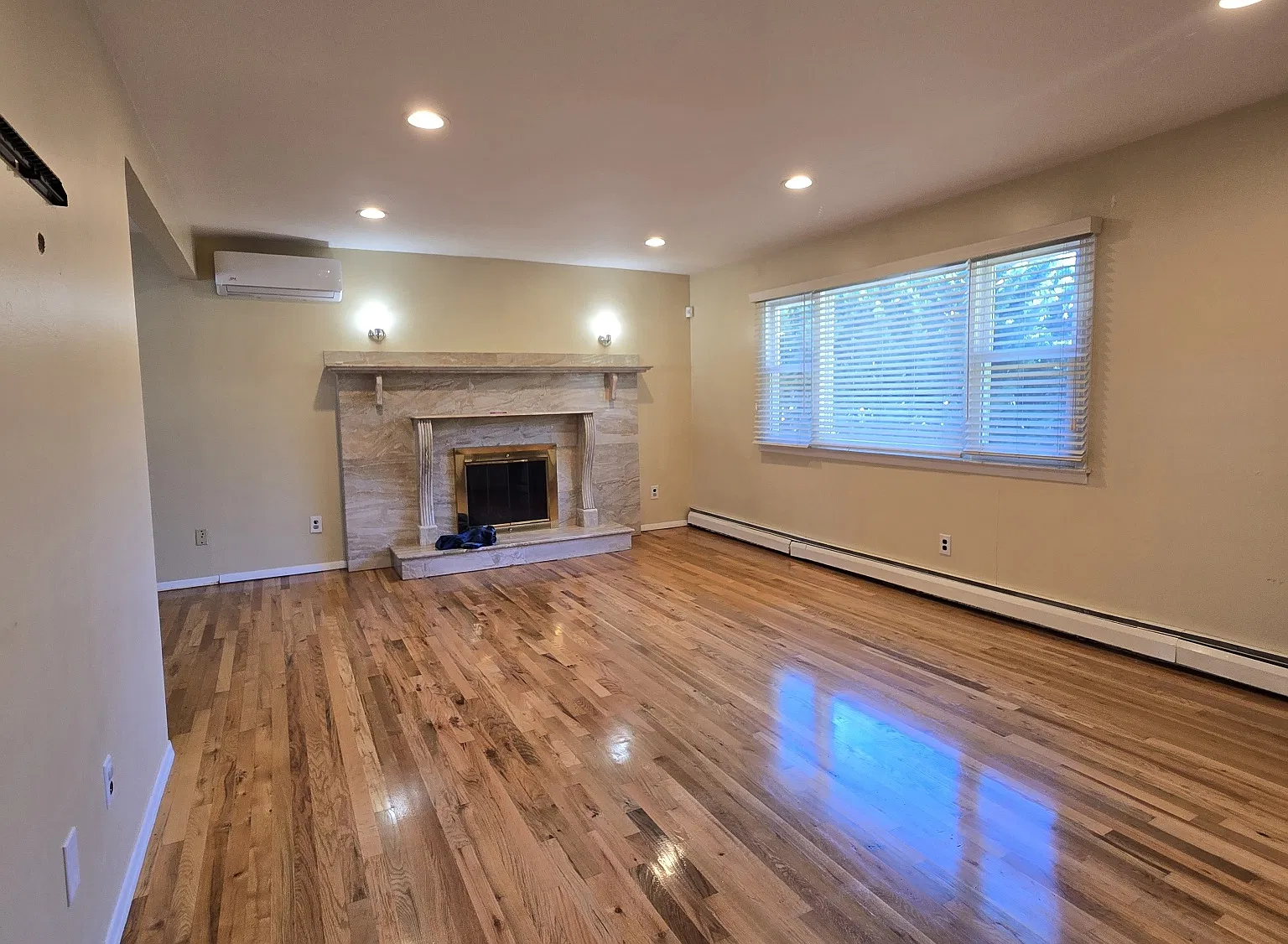 Monika Ct — Photo 2