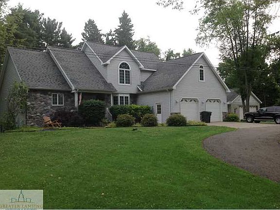3rd image of 6750 W Grand River Ave