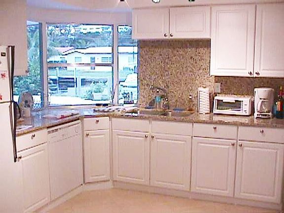 Kitchen with pass thru