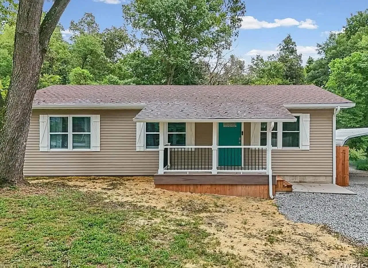 3 bed, 969 sqft, $1,500 — Photo 1