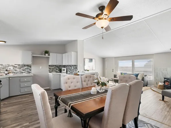 38 Caballo Ave, Moriarty, NM 87035