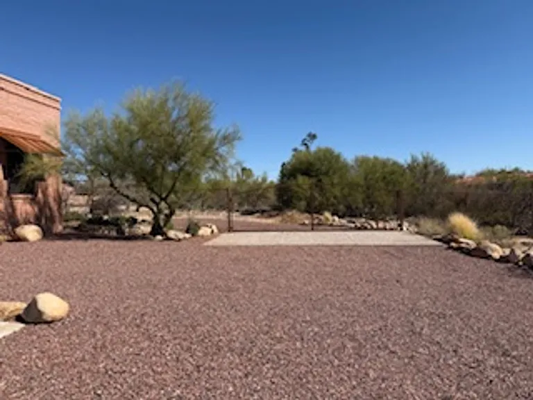 7040 N Montecatina Dr — Photo 22