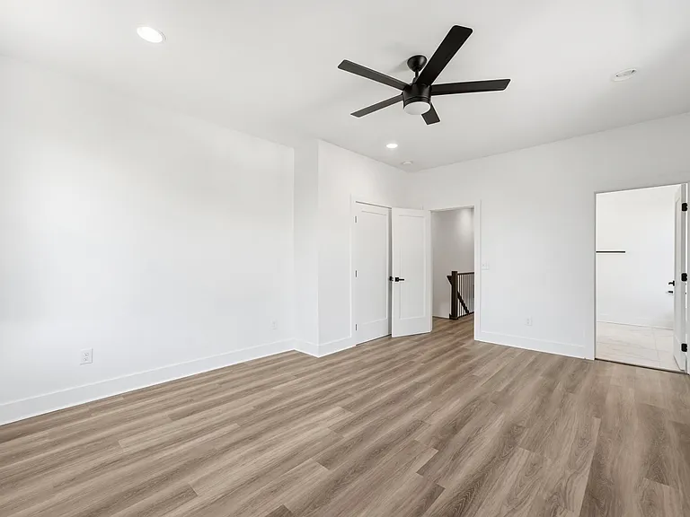 1336 Pennsylvania Ave — Photo 28